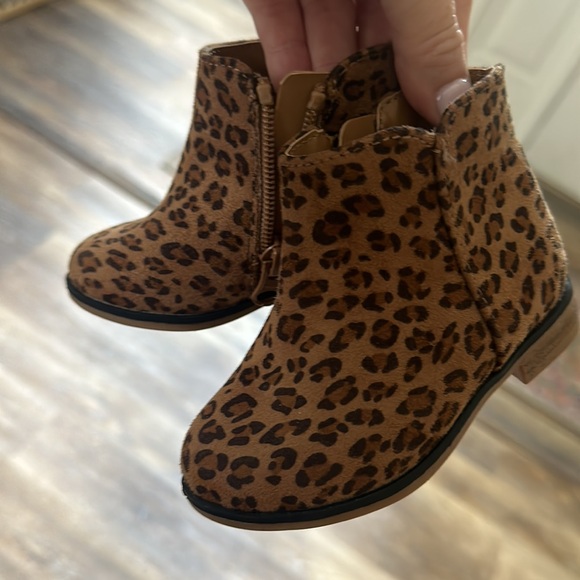 Toddler booties - Picture 3 of 5